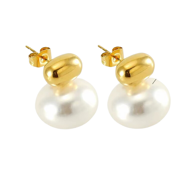 17mm Pearl Stud Gold