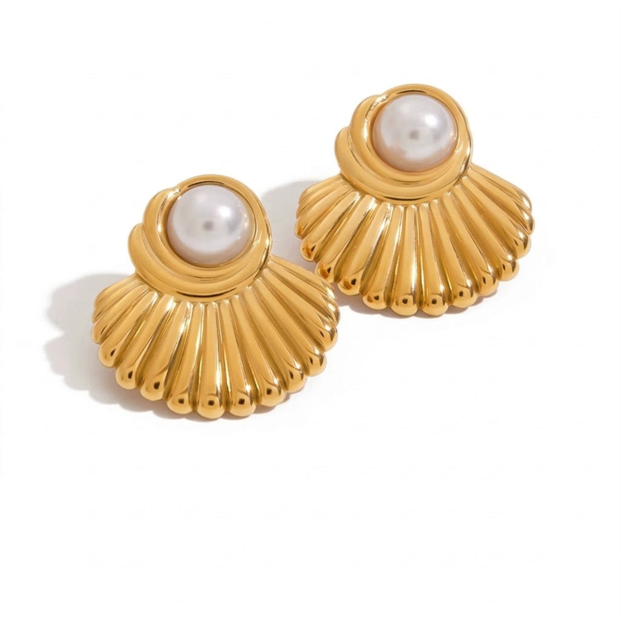 Pearl Fan Gold Earrings