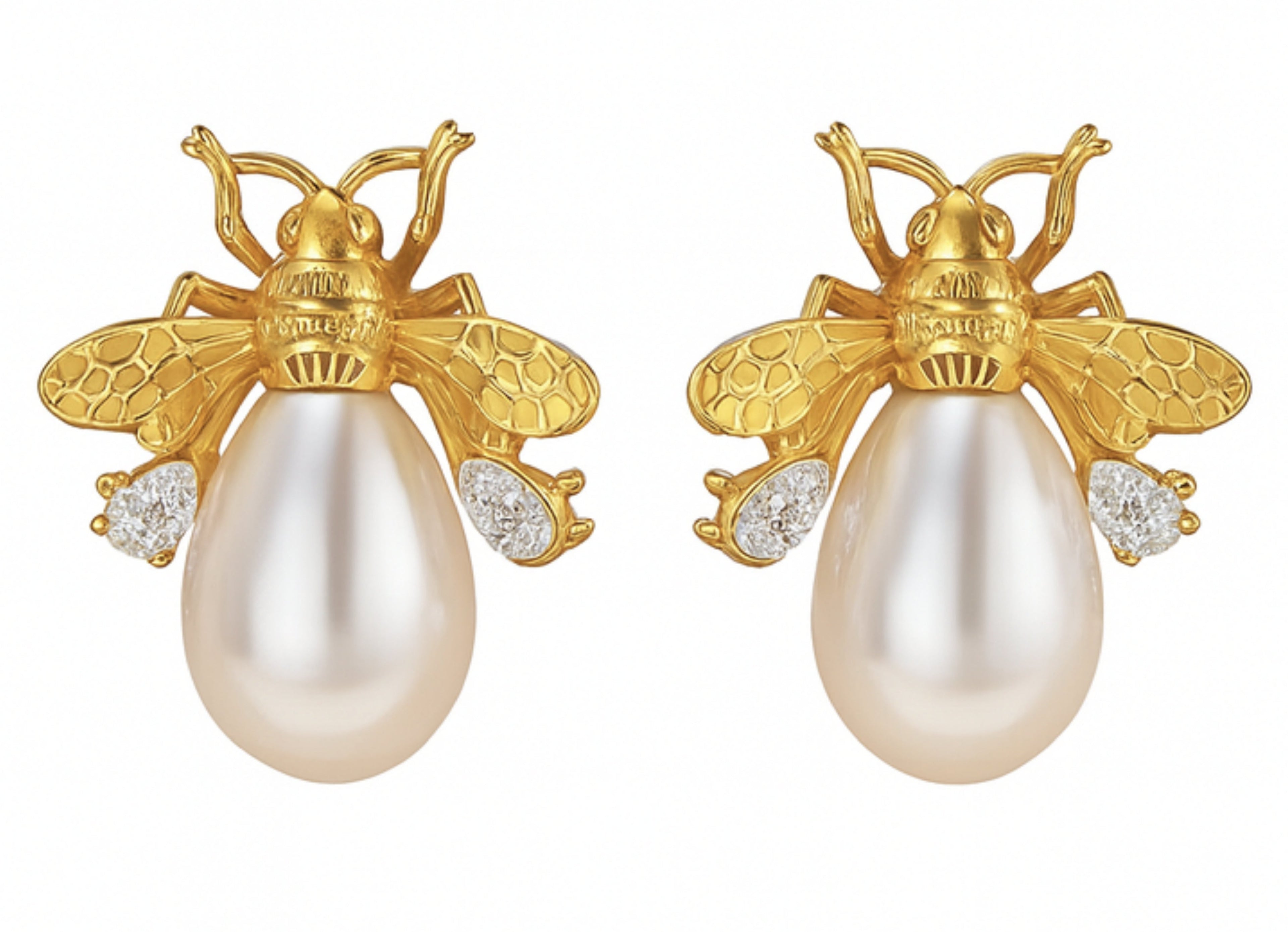Bee Pearl Earrings