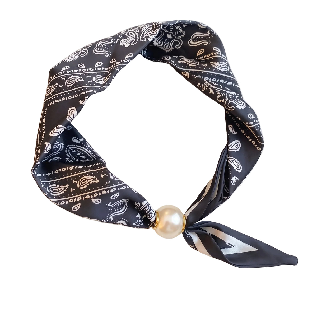 black scarf necklace with pearl