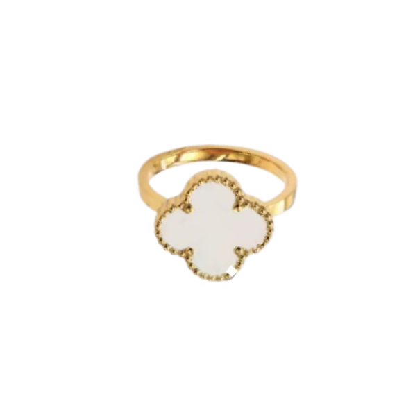 Quatrefoil Ring