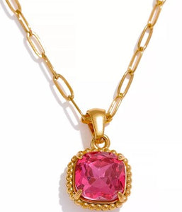 Viva Magenta Necklace