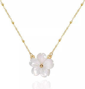 Flower Blossom Pearl Necklace